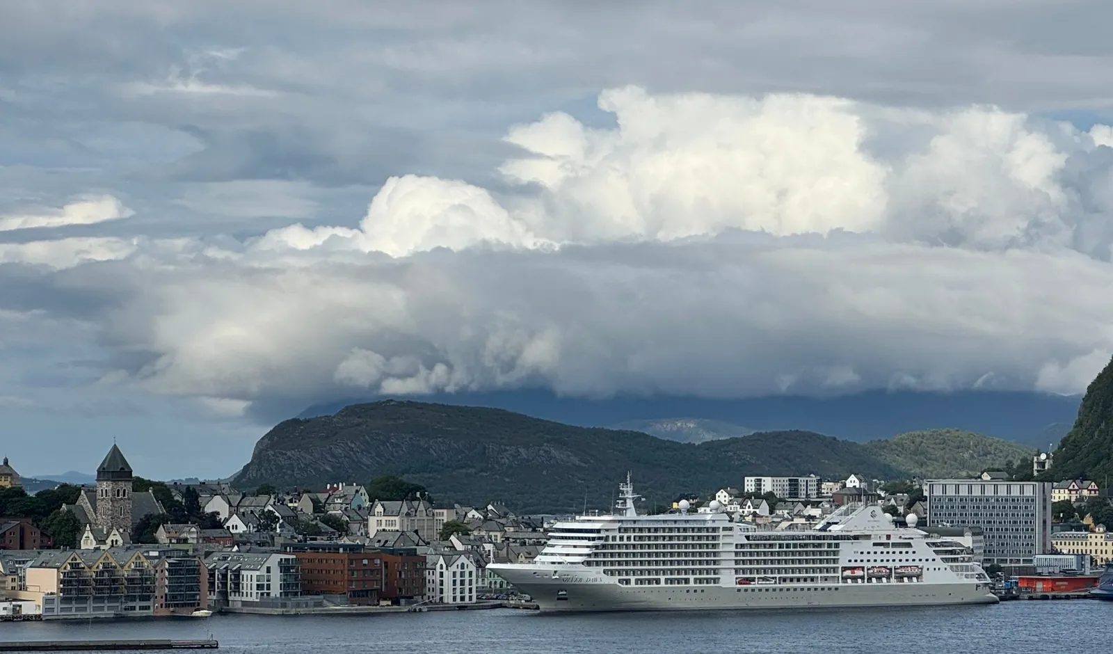 Silversea Silver Dawn in a Norwegian fjord